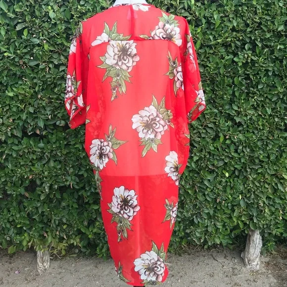 LIVE 4 TRUTH Tomato Red Kimono with Beige and green Floral Print (M) - Picture 3 of 9